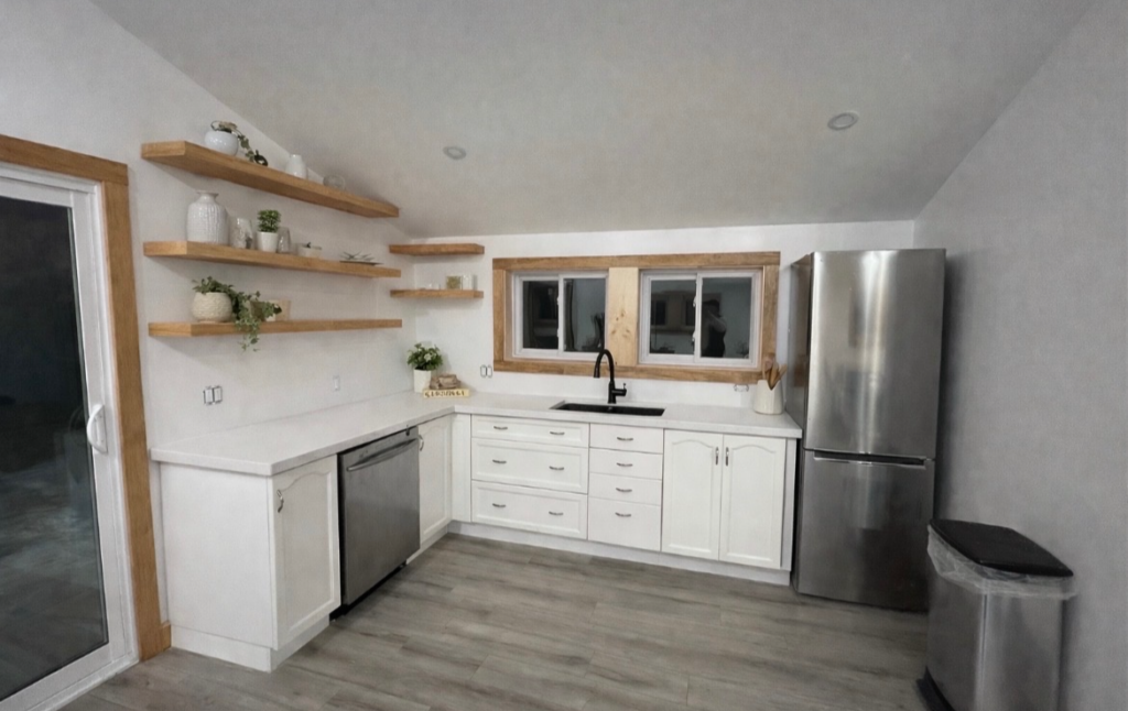 Lakeview North Inc. Muskoka based property management. Island and mainland properties. Repairs, renovations, planning design and build. Four season maintenance. Residential and commercial. Serving the Gravenhurst, Bracebridge, Parry Sound, Huntsville, Port Carling, Lake Of Bays & Muskoka Region.