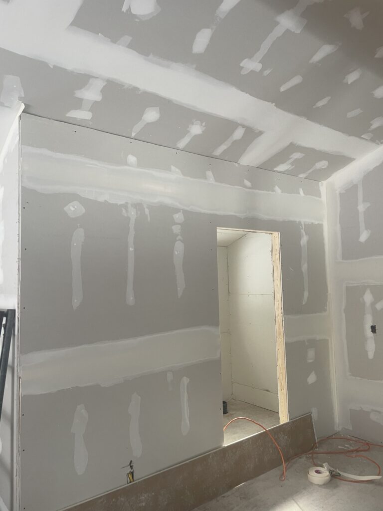 Lakeview North Inc. Muskoka based property management. Island and mainland properties. Repairs, renovations, planning design and build. Four season maintenance. Residential and commercial. Serving the Gravenhurst, Bracebridge, Parry Sound, Huntsville, Port Carling, Lake Of Bays & Muskoka Region.